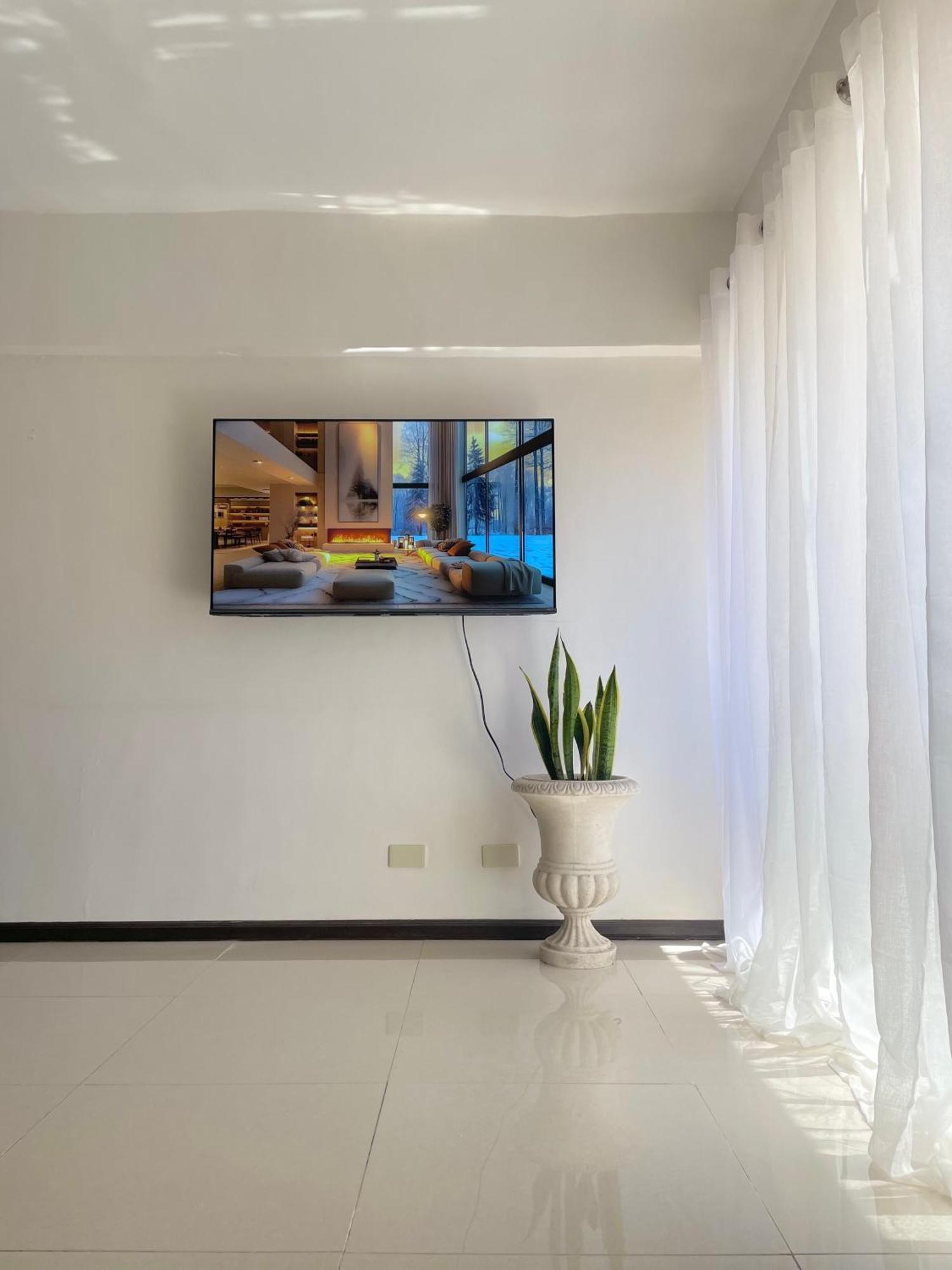 The Premier Suite Lapu-Lapu City Exterior photo